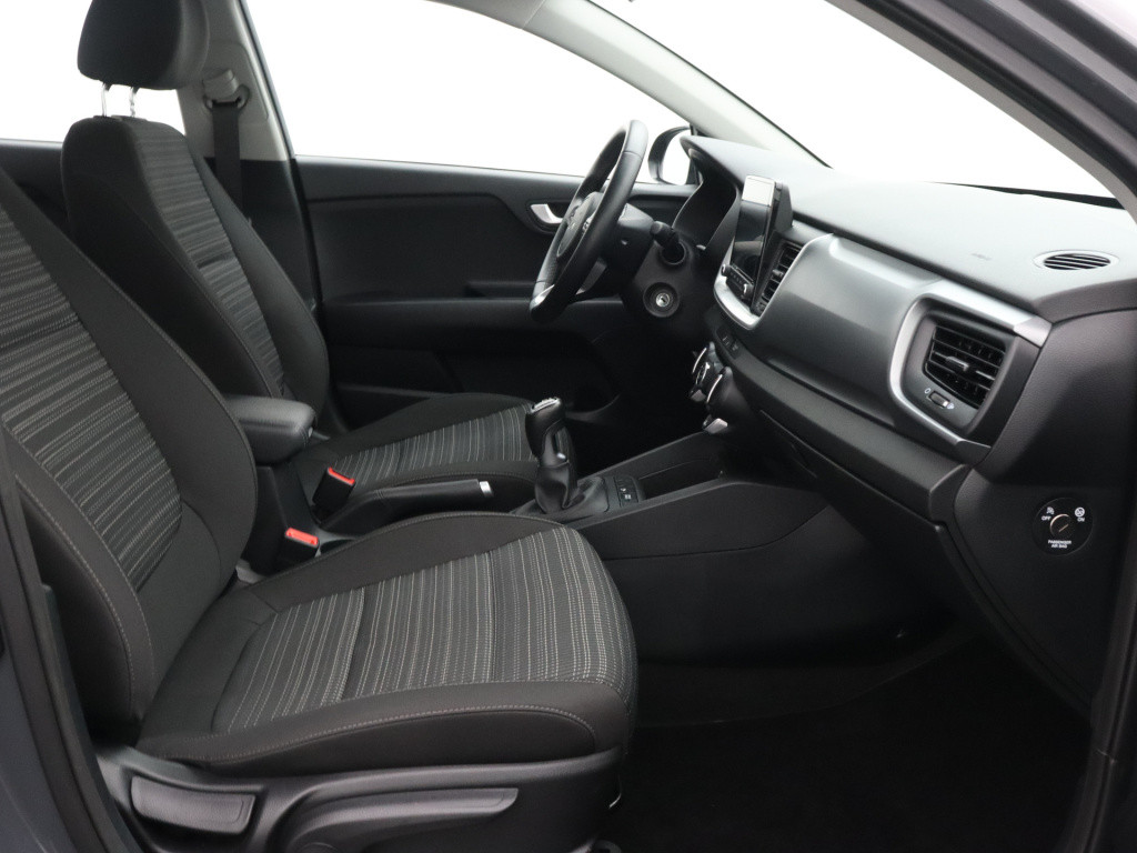 Kia Stonic 1.0 t-gdi mhev dynamicline | led koplampen | airco | apple carpl