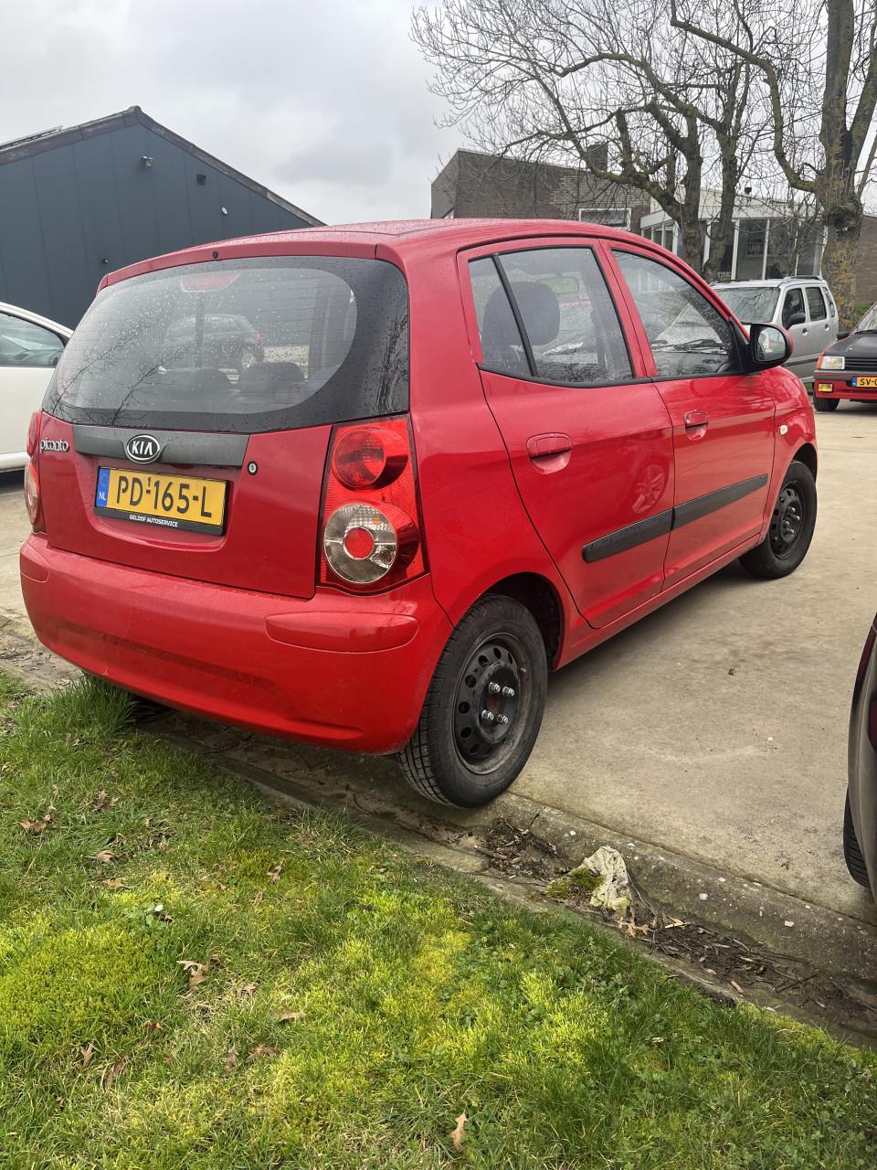 Kia Picanto. Grote beurt+ apk