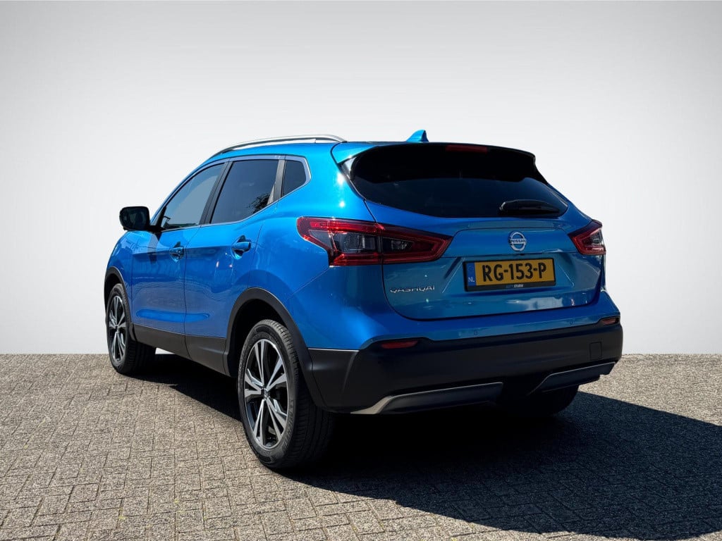 Nissan Qashqai 1.2 n-connecta design pack | panoramadak | navigatie | 360° 
