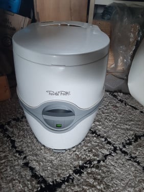 Camper toilet