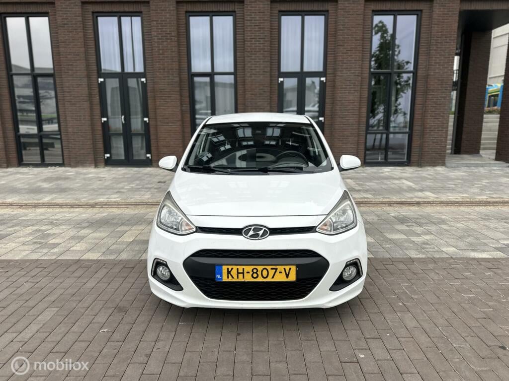 Hyundai i10 1.0i i-Motion Premium Airco Cruise kmst198.611 Nap BJ2017