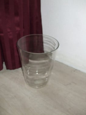 Te koop goede grote vaas.