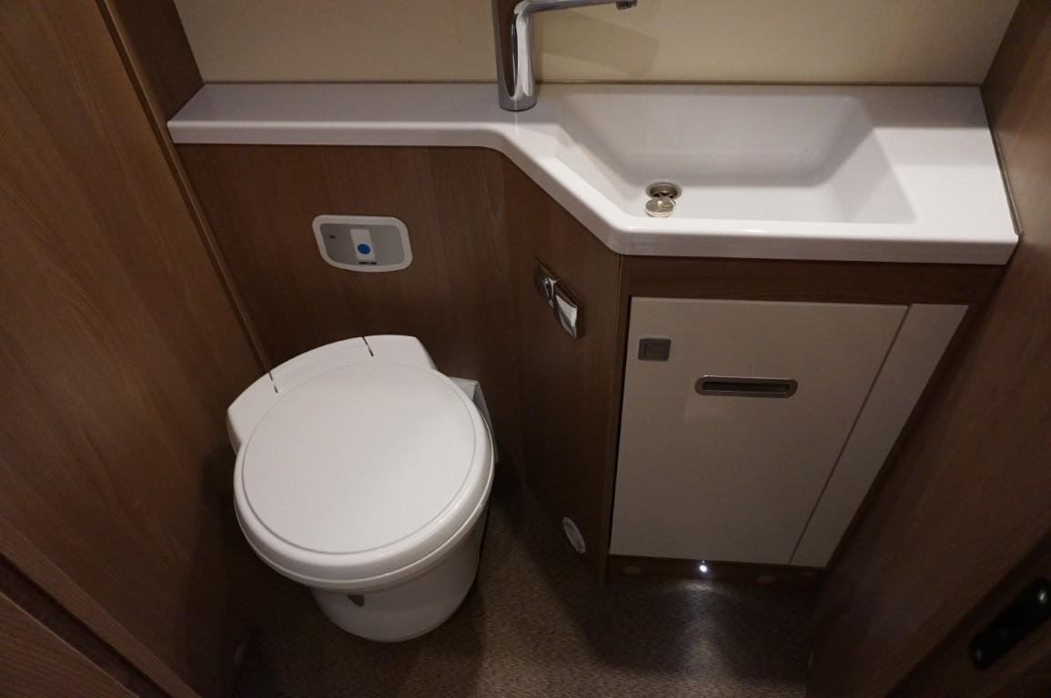 Burstner Ixeo 744 9 Traps Automaat 2020 met 36.000km