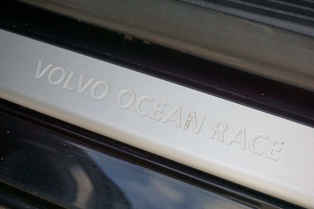 Volvo V40 2.0 d2 ocean race business airco / navi / camera / leder / cruise