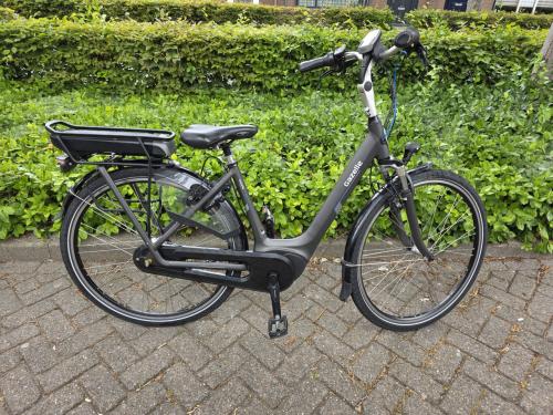 Keurig nette Gazelle Luzern met Bosch middenmotor en 400wh accu