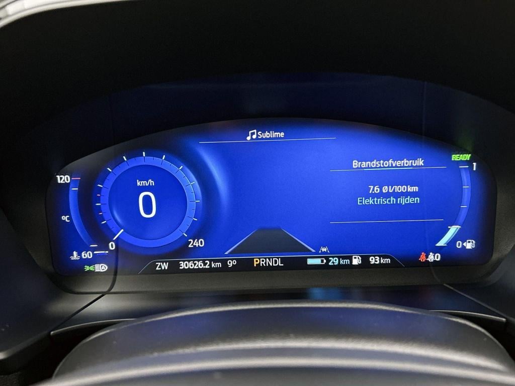 Ford Kuga 2.5 phev st-line x winter pack | apple carplay / android auto | b