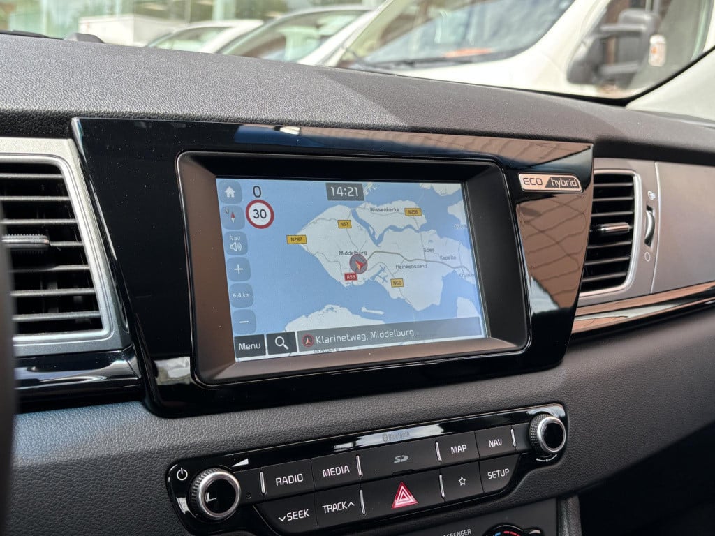 Kia Niro 1.6 gdi hybrid dynamicline | trekhaak | navigatie | camera | apple