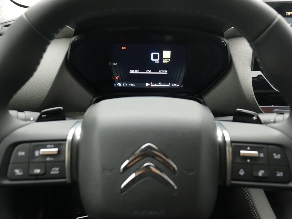 Citroen C5 X plug-in hybrid 225pk automaat max | panoramisch schuif kanteld