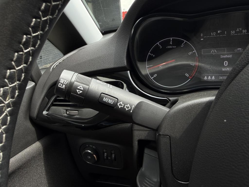 Opel Corsa 1.2 black editie