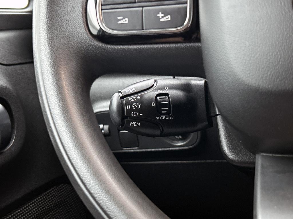 Citroen C3 82 pk shine | rijklaar | trekhaak | parkeersensoren | apple carp