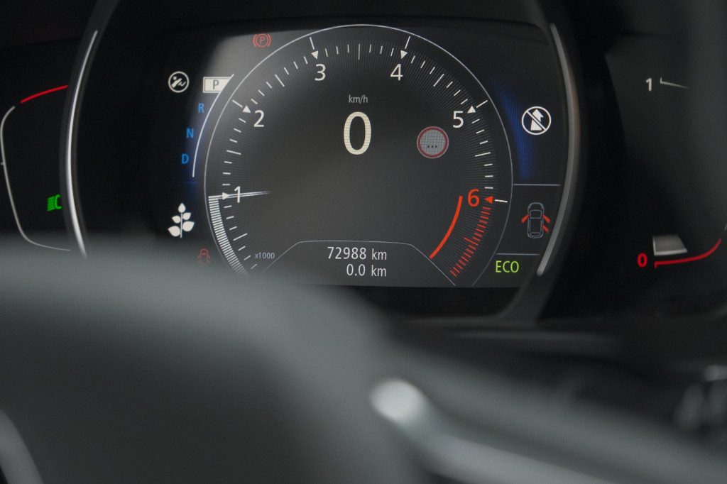 Renault Kadjar tce 130 intens | trekhaak | camera | dodehoekdetectie | navi