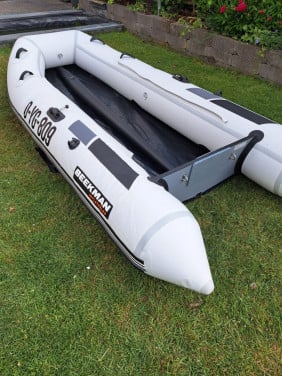 Rubberboot met 15 pk