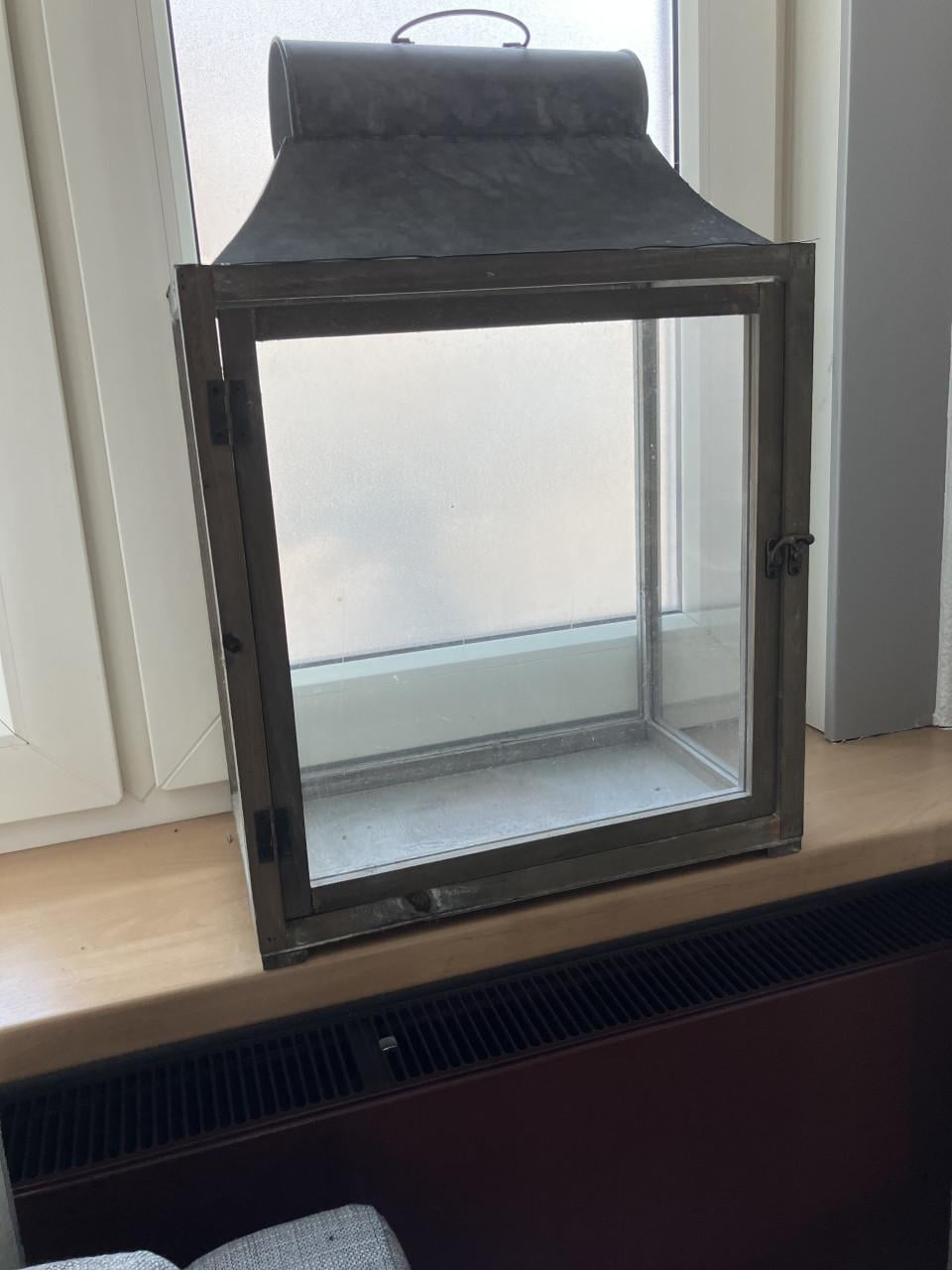 2 stuks sfeervolle metalen lantaarn met glazen wanden