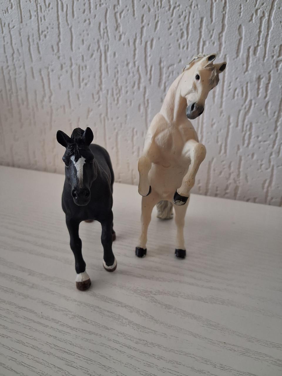 Schleich en papo paarden
