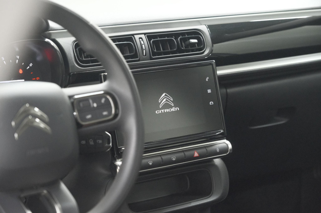 Citroen C3 puretech 82 feel | apple carplay | climate control | 15 inch lic