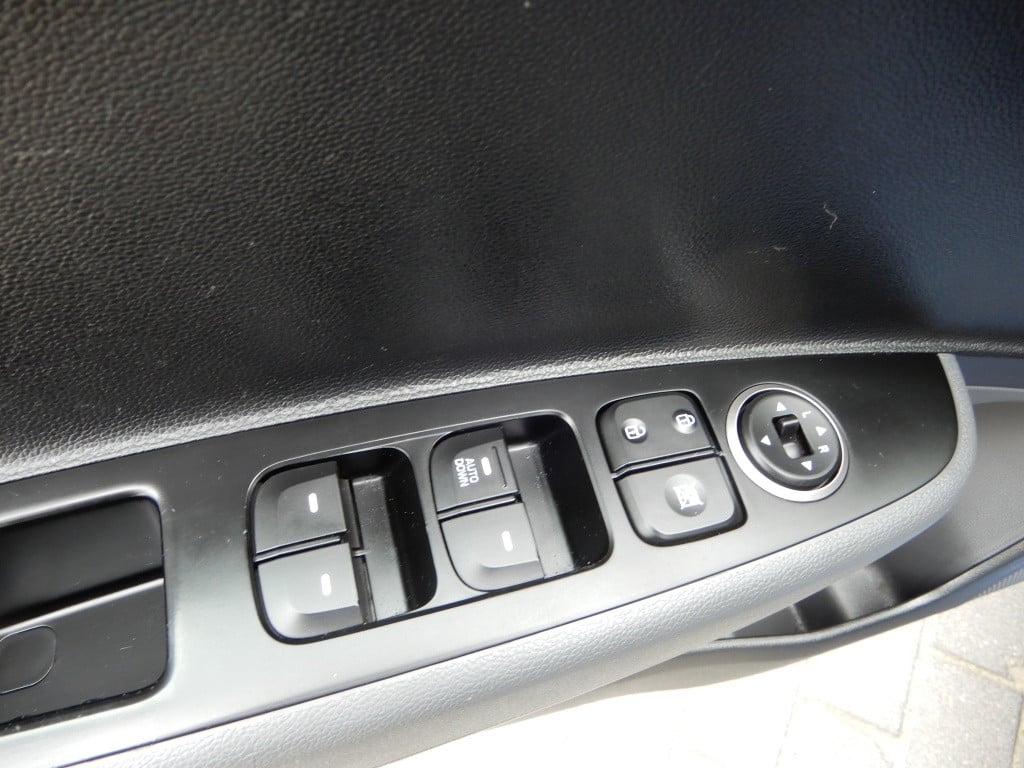 Hyundai I 10 1.0i comfort | airco | cruise | 1e eigenaar | lage km-stand