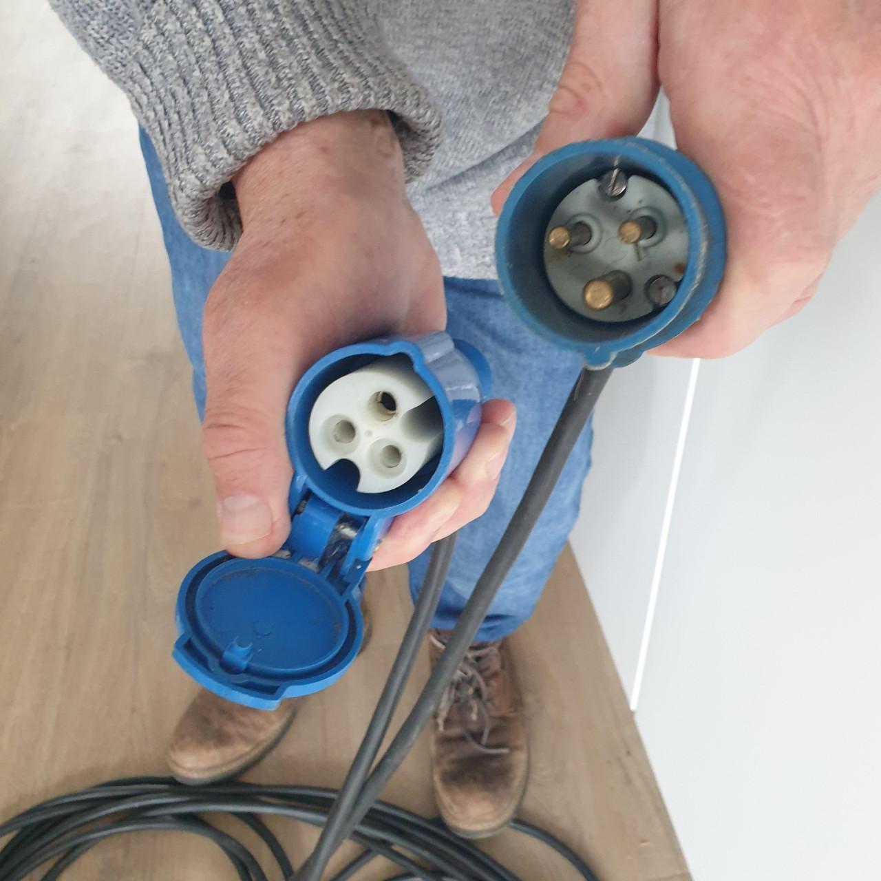 16 mtr. Verlengsnoer caravan 18A 220-240V Schyller