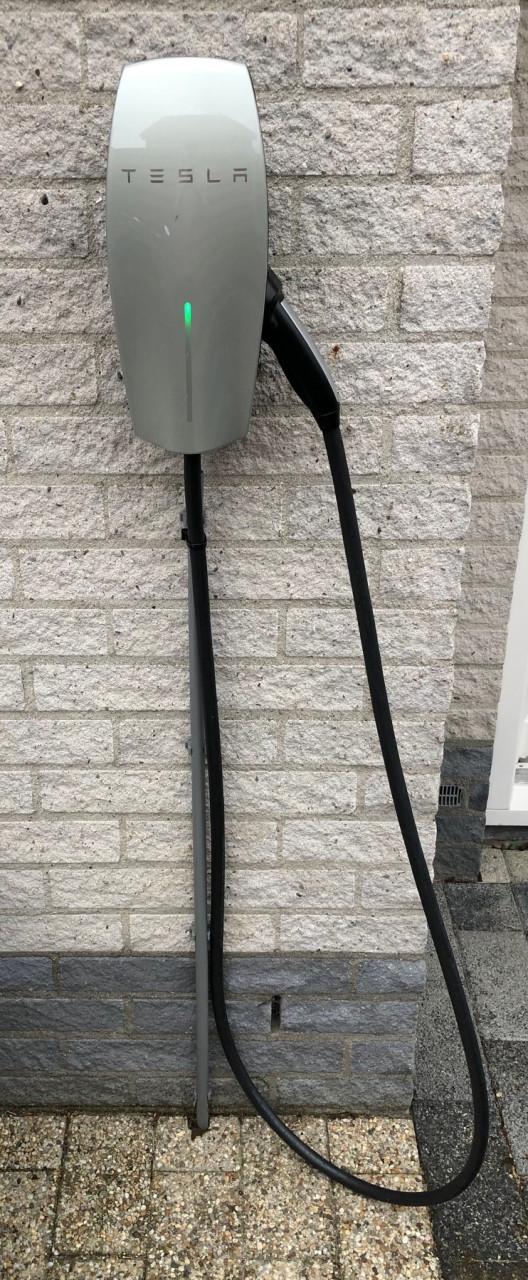Tesla Wall Connector Gen 2 (Laadpaal tot 22kW) met kabel