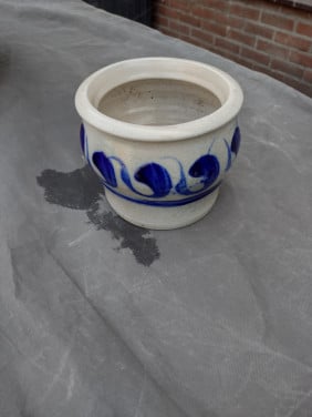Keulse (bloem) pot