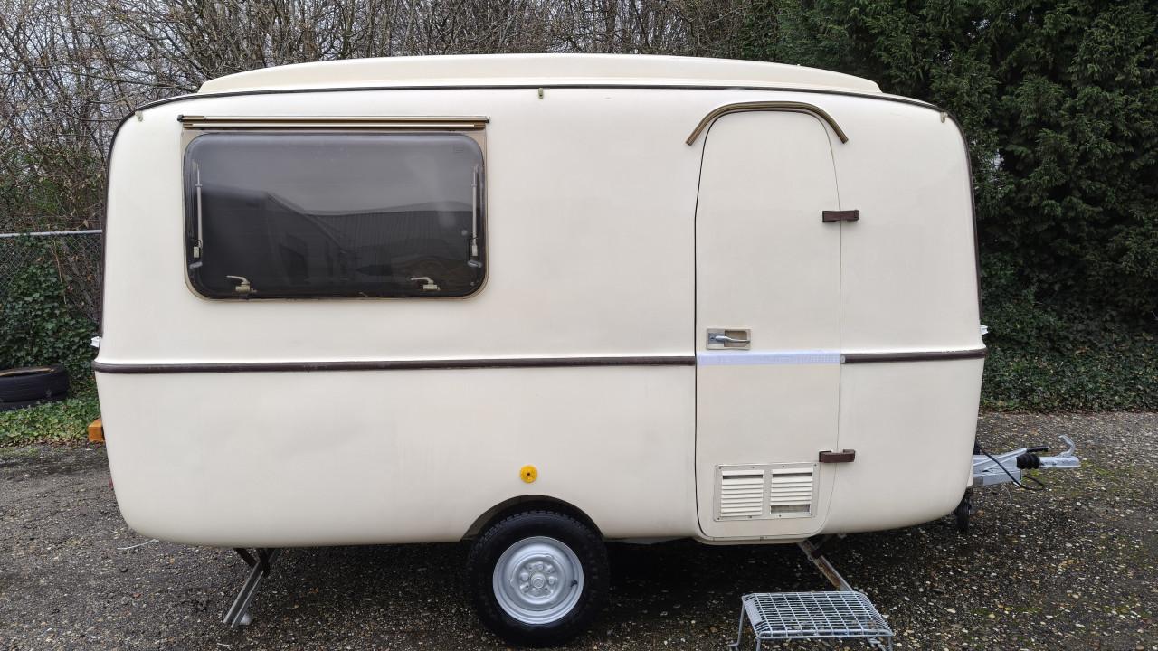 Lander Graziella 340 vrij van keuring (500-750 kg)