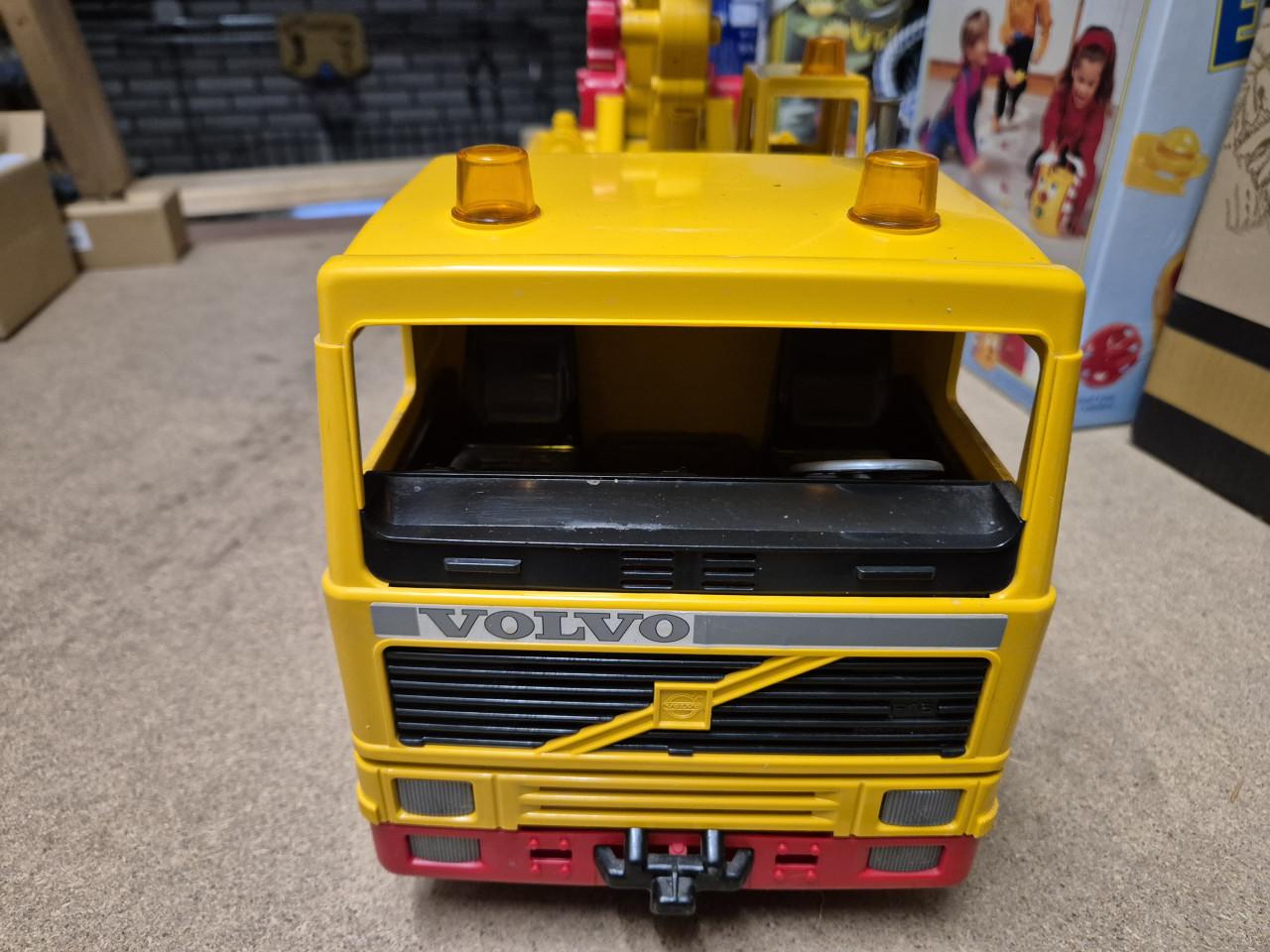 BRUDER  hijskraan en brandweerauto