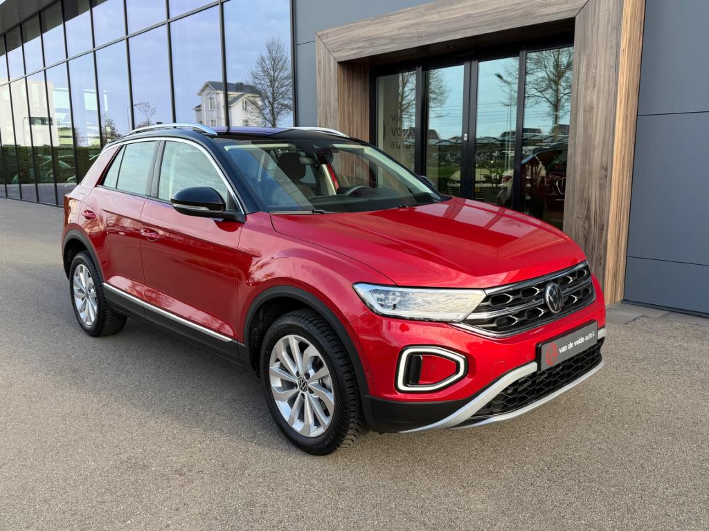 Volkswagen T-roc 1.5 tsi 150pk dsg style | navigatie | standkachel | camera
