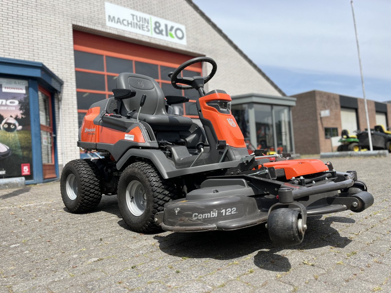 Husqvarna frontmaaier