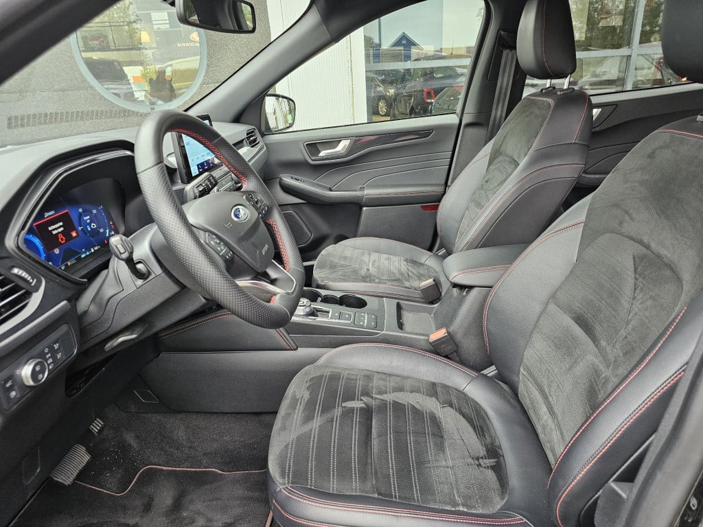 Ford Kuga 2.5 phev st-line x