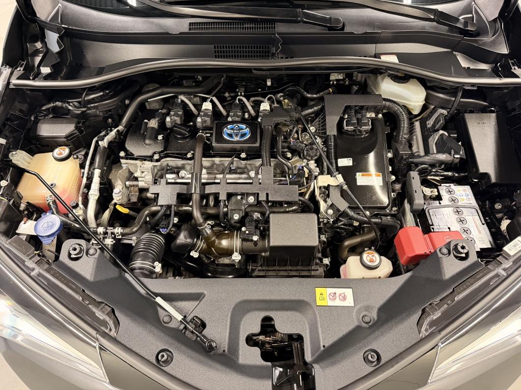 Toyota C-hr 1.8 hybrid style