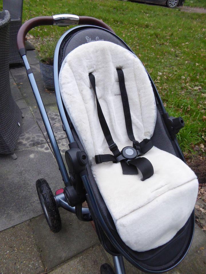 TE KOOP: Silver Cross Surf 2 Henley Edition.