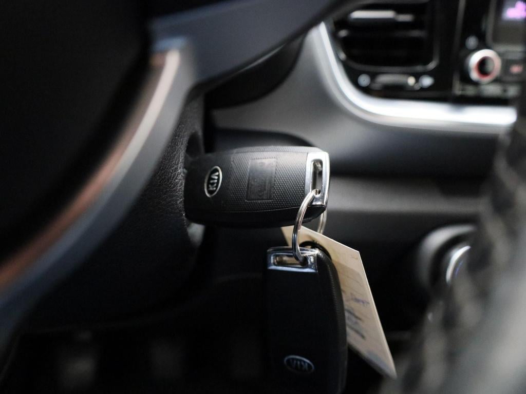 Kia Stonic 1.0 t-gdi mhev dynamicline | apple carplay / android auto | park