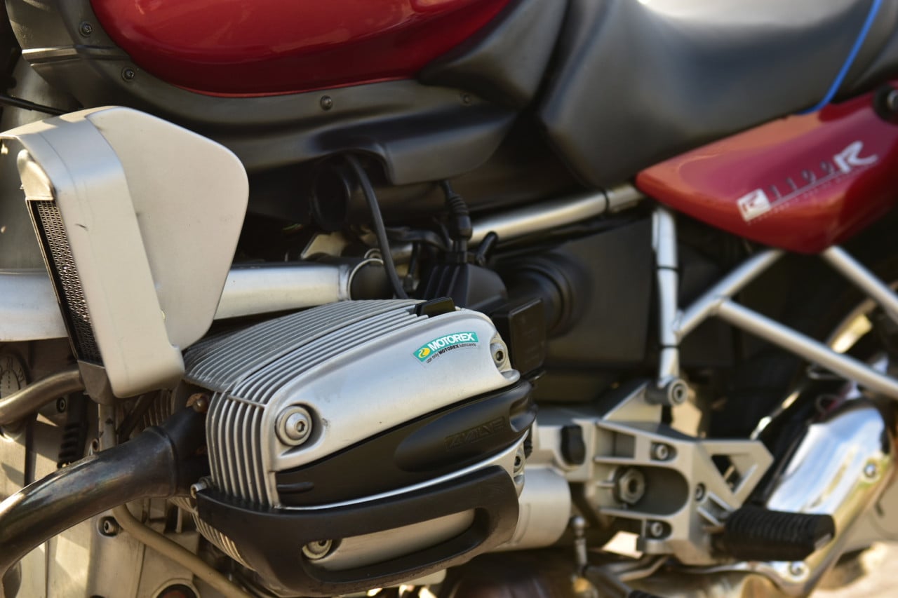 BMW R1100 R (2001)
