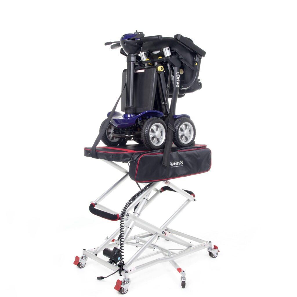 Rolstoel of opvouwbare scootmobiel lift. KOOPJE