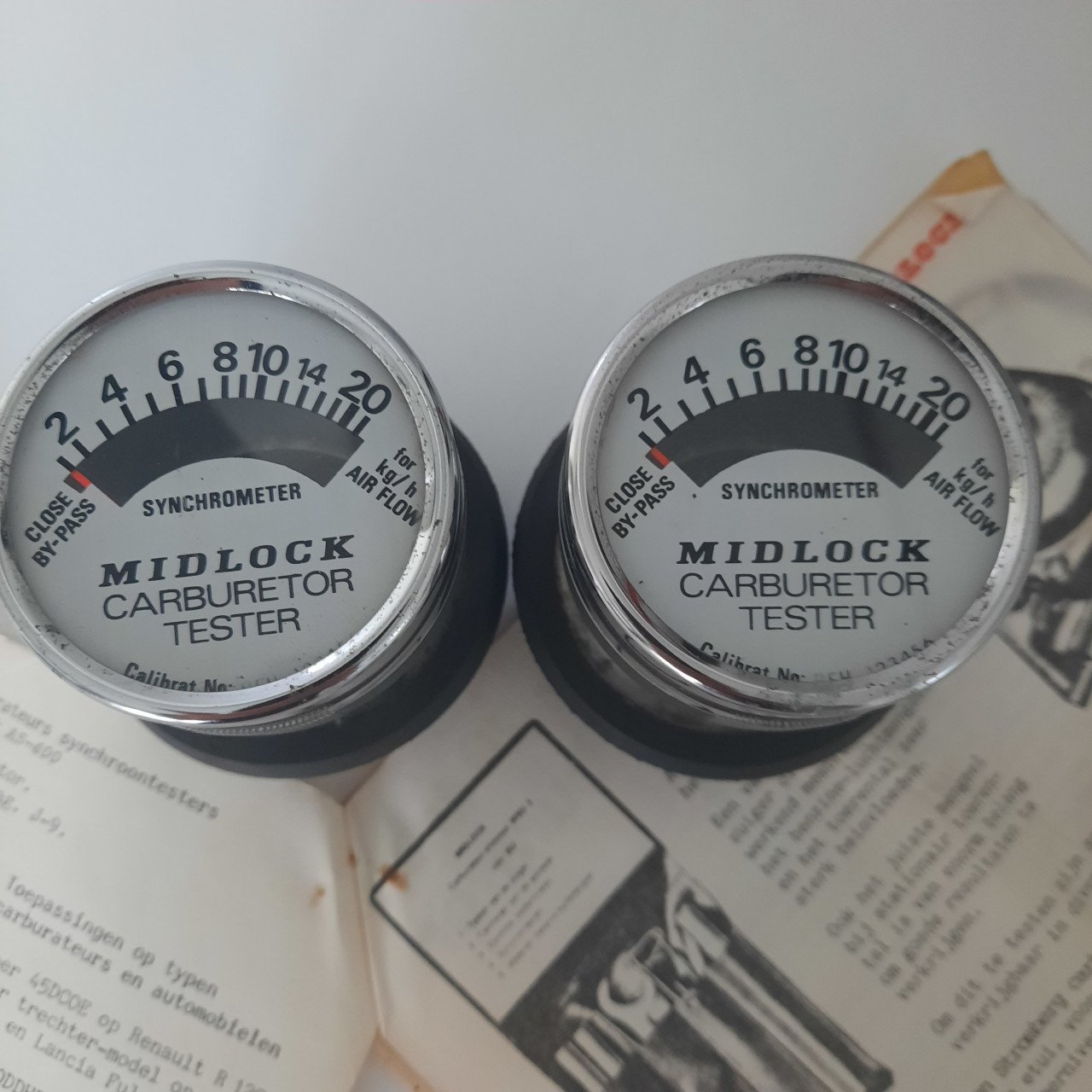 Midlock synchroontester carburateurs