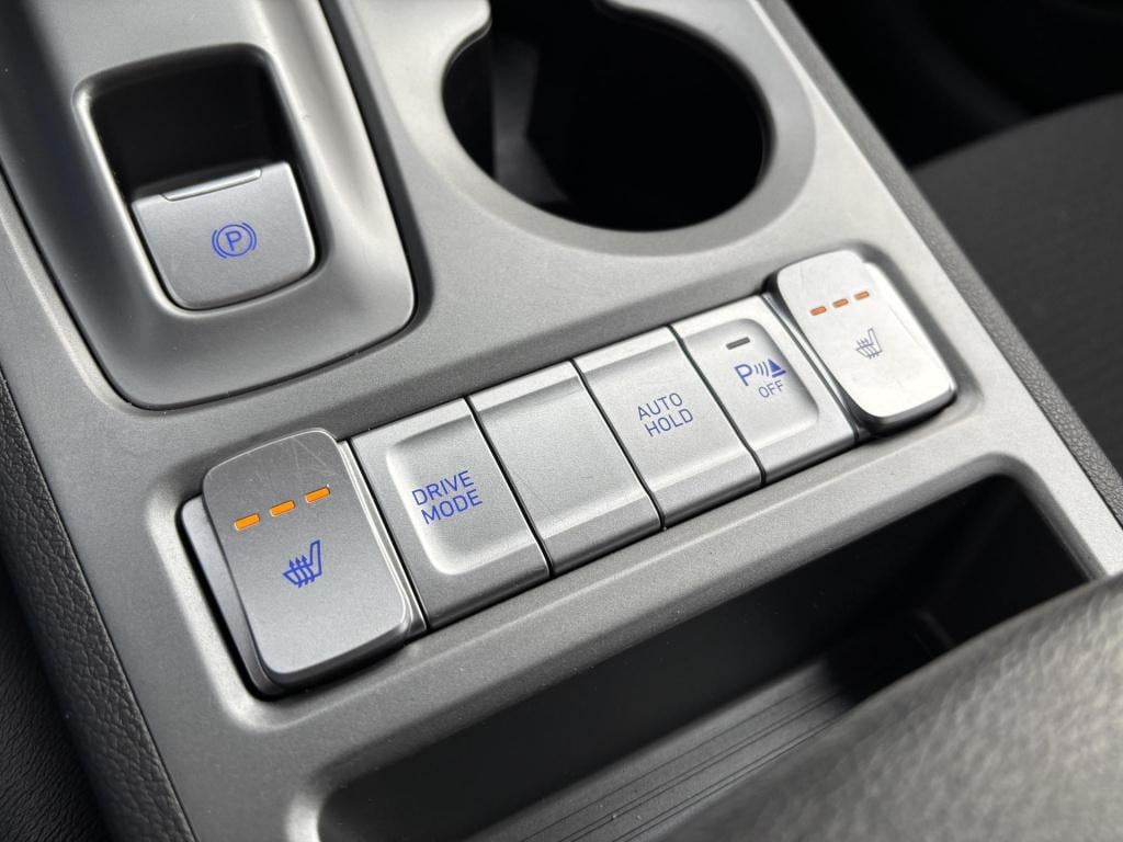 Hyundai Kona ev fashion 64 kwh design pack soh 95% 3-fase lader!