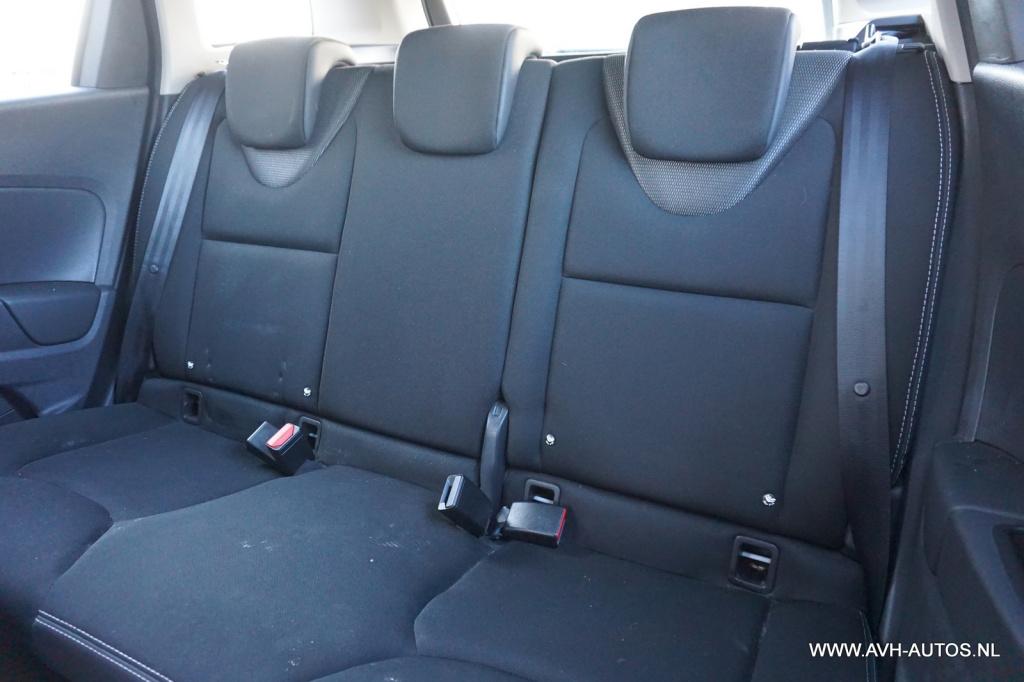 Renault Clio estate 0.9 tce life