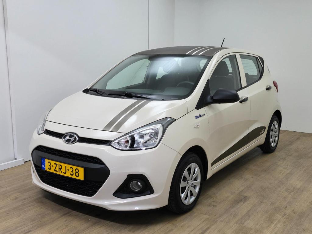 Hyundai I 10 occasion 1.0i i-motion | creme | tweedehands hyundai i10 | air