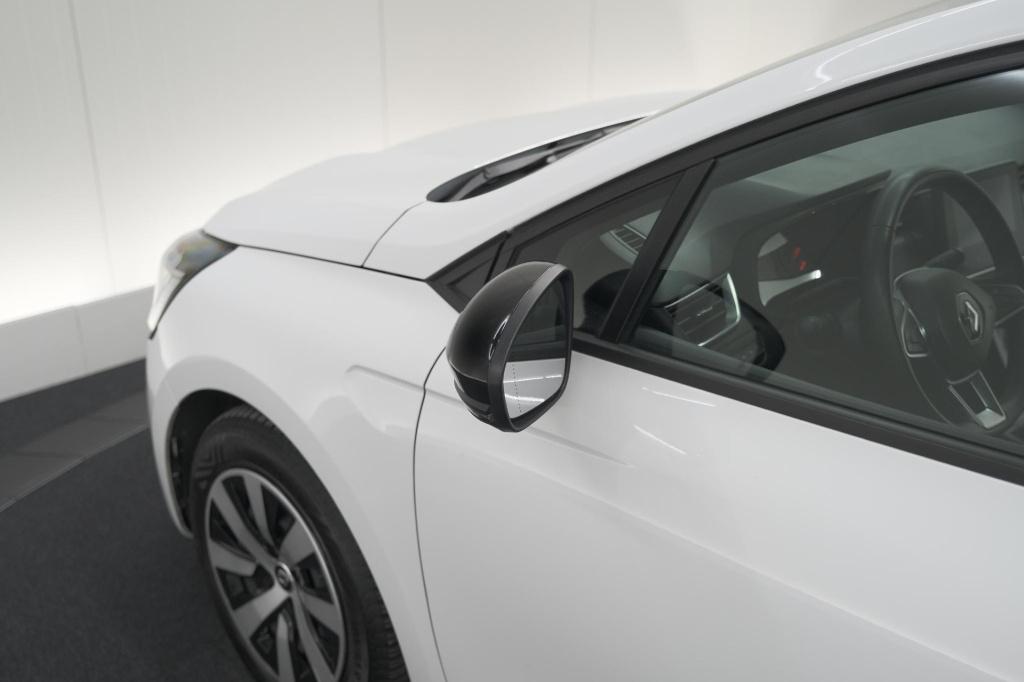 Renault Clio tce 90 equilibre | parkeersensoren | apple carplay | cruise co