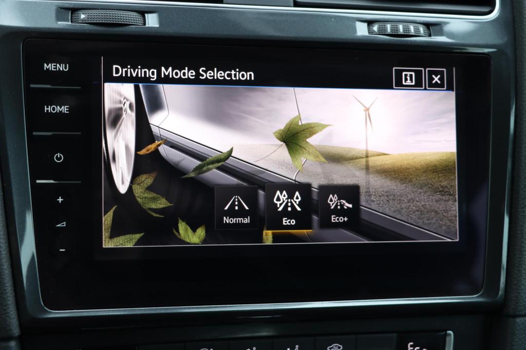 Volkswagen E-golf e-golf 136pk | soh 91%