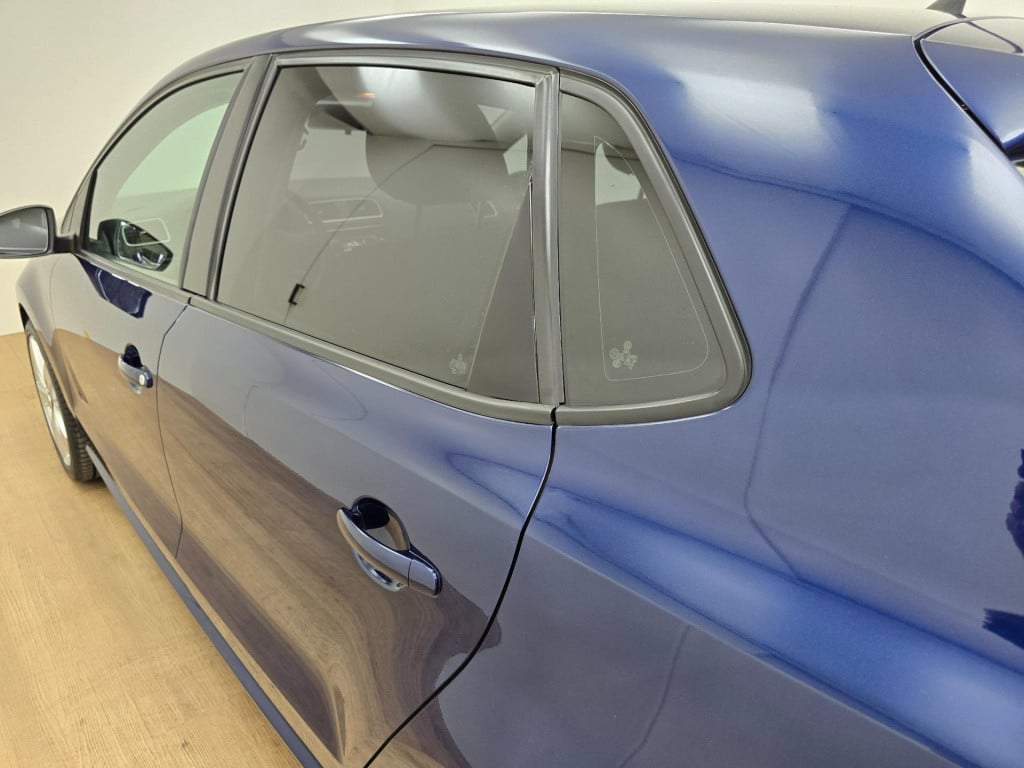Volkswagen Polo occasion 1.4-16v comfortline met cruisecontrol en leuke vel