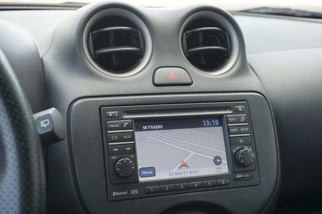 Nissan Micra 1.2 dig-sr connect edition 1e eigenaar - airco / navi / bt / e