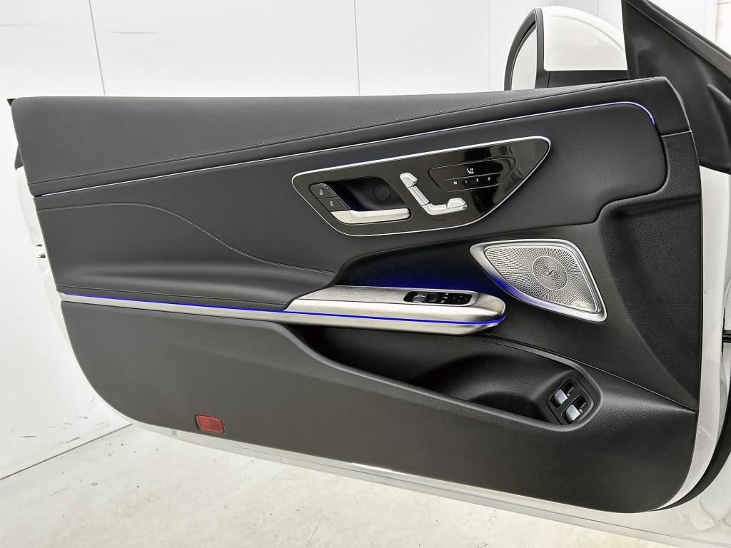 Mercedes-Benz Cle coupé 300 e amg plug-in hybride trekhaak | digital licht 