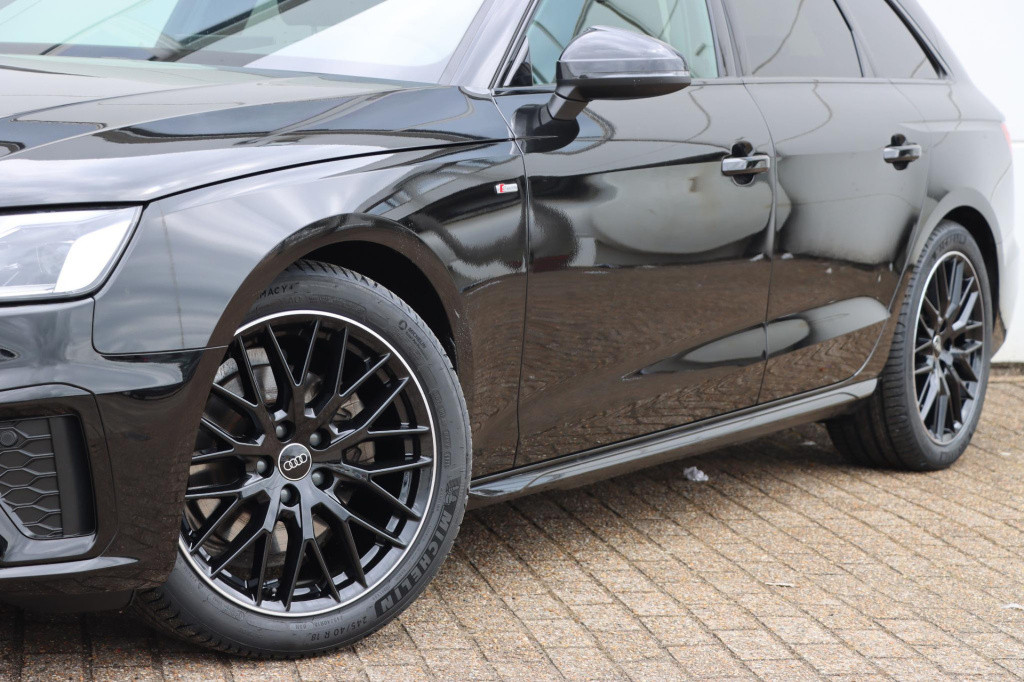 Audi A4 avant 35 tfsi s edition