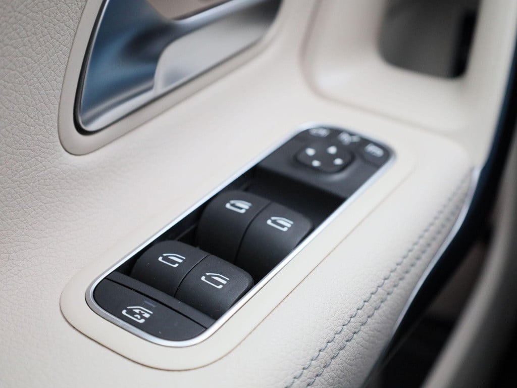 Mercedes-Benz Cla shooting brake 200 business solution luxury | automaat | 