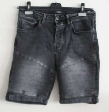 Zwarte korte broek maat m
