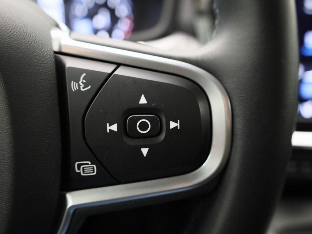 Volvo V60 b3 core dct | automaat | navigatie | virtual cockpit  | climate c