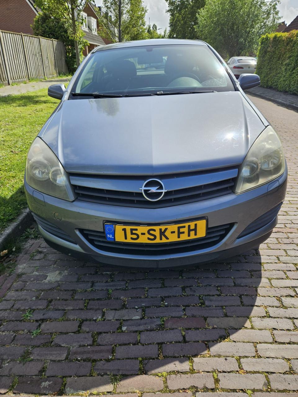 Opel Astra GTC 1.8 16V 125 PK | APK 12-2026 | Bieden vanaf €1.500