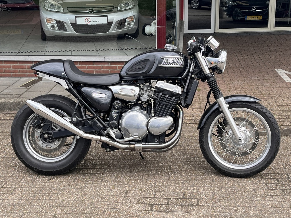 Triumph Thunderbird