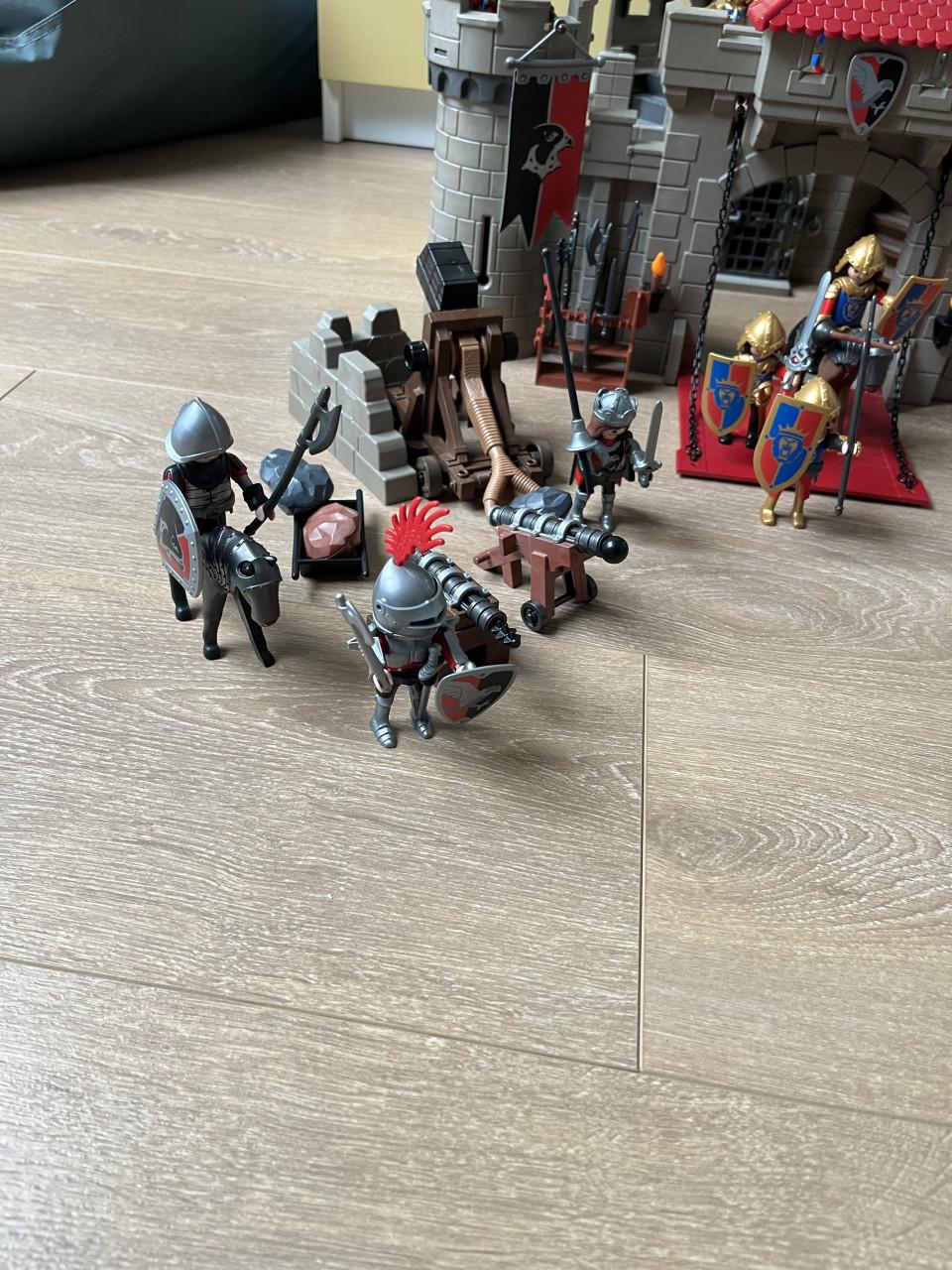 Playmobil ridder kasteel met veel extra’s