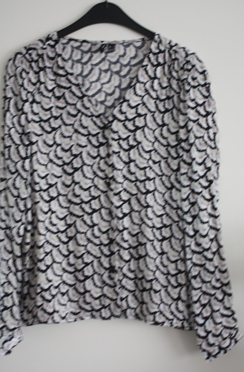 Blouse  zwaart wit print maat s
